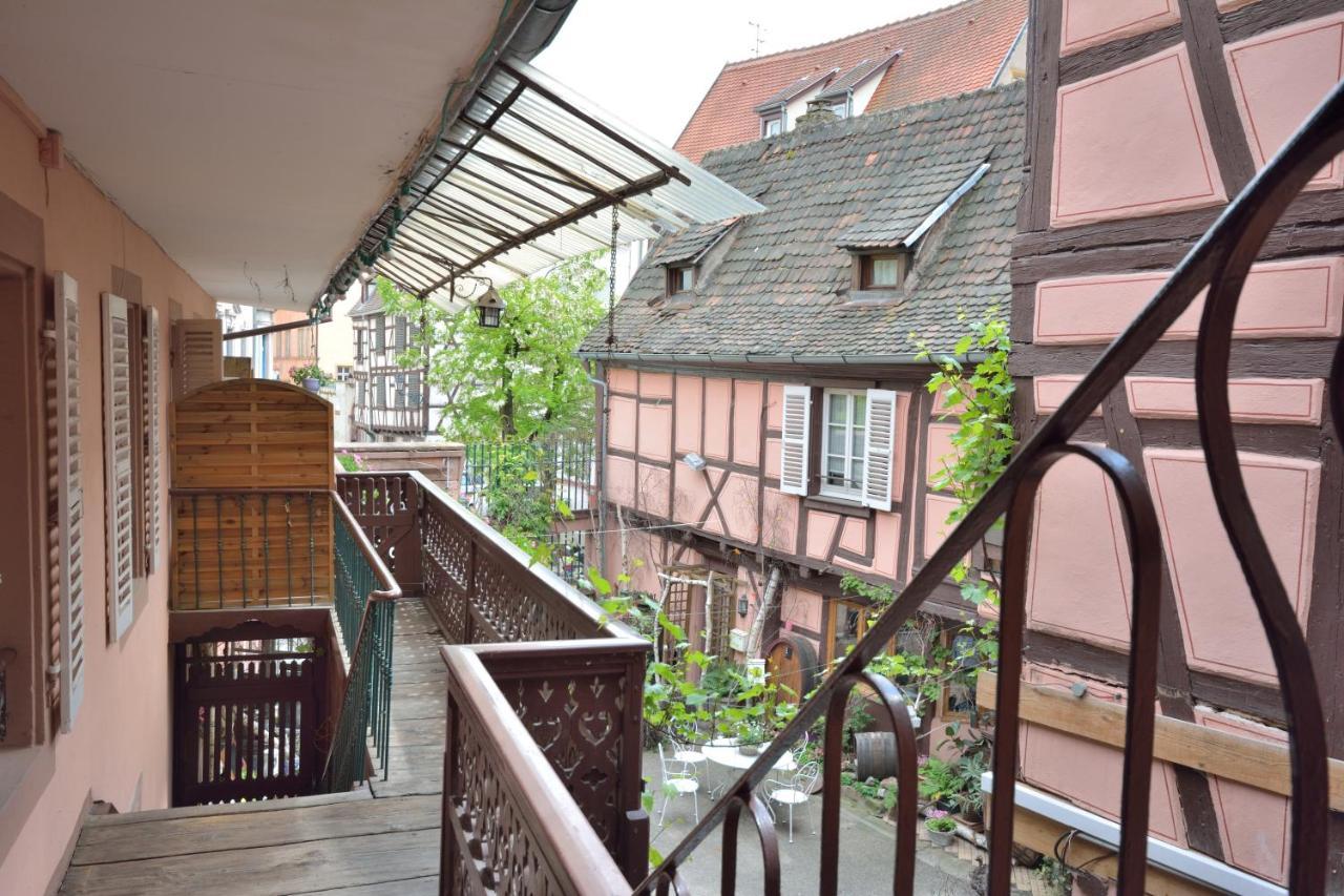 Chez Cecile Bed And Breakfast Chez Le Vigneron 科尔马 外观 照片
